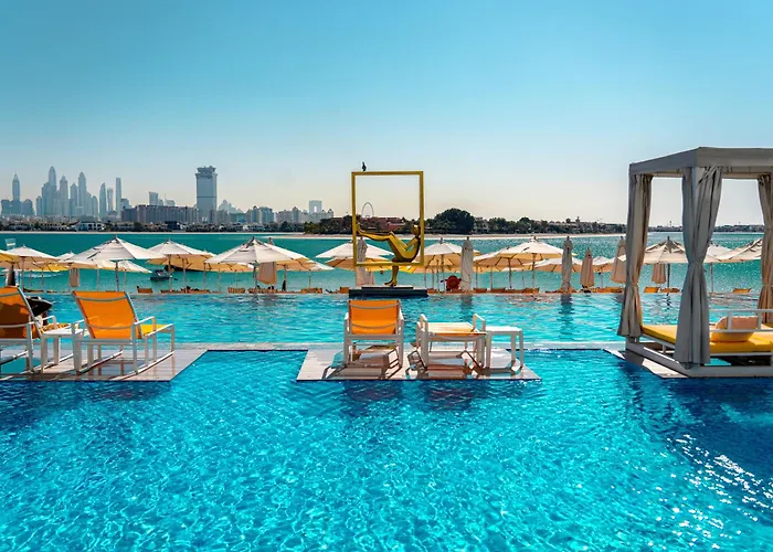 C Central And The PalmSpa Hotel